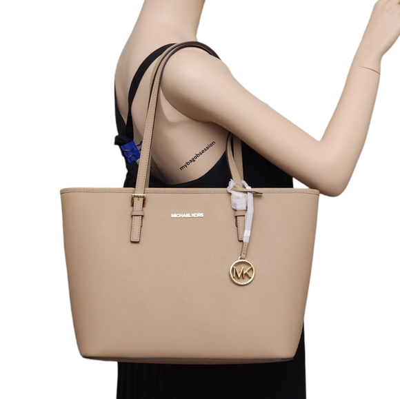 Michael Kors Handbags - Michael Kors Jet Set Top Zip Tote Tan